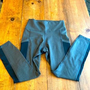 Fabletics XS leggings